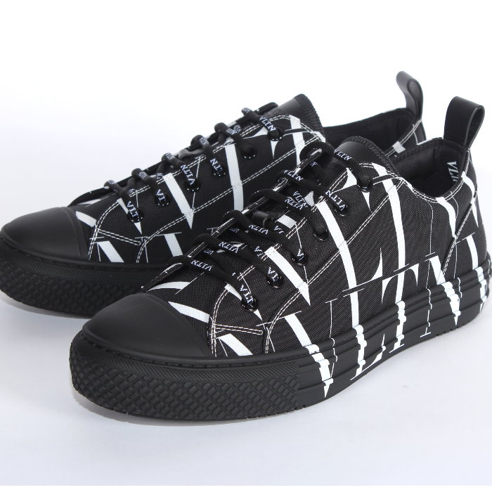 楽天市場】VALENTINO ヴァレンティノ ローカットスニーカー GIGGIE