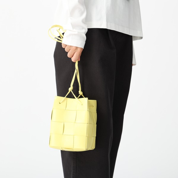 楽天市場】ボッテガヴェネタ ショルダーバッグ カセット クロスボディ