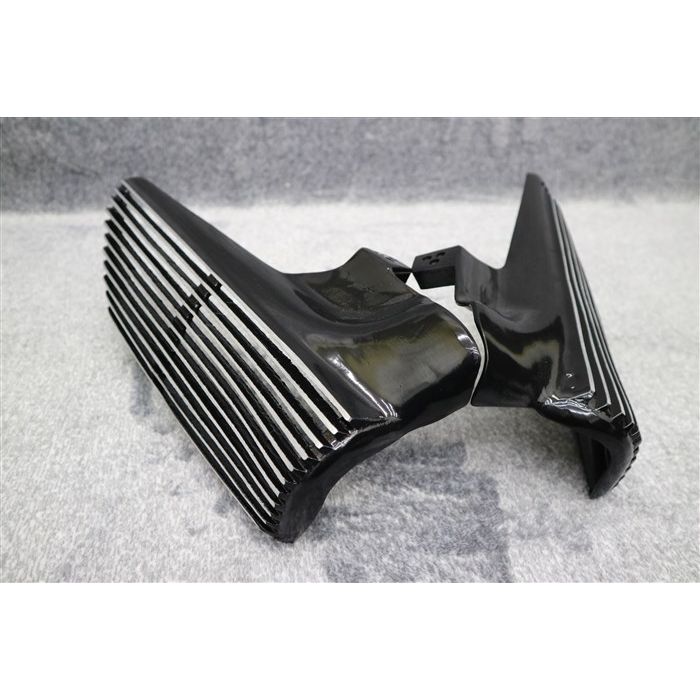 楽天市場】ゼファー400・χ アルフィン サイドカバー Z型 横長: 黒