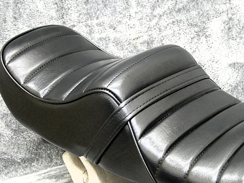 楽天市場】CBR400F 黒皮 新ローダウン タックロールシート