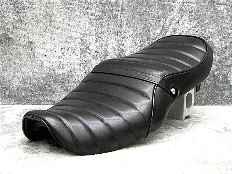 楽天市場】バリオス 1型 黒皮 タックロールシート / ブラック