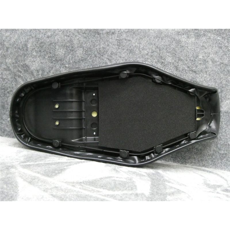 楽天市場】W400 W650 黒皮 標準 タックロール シート