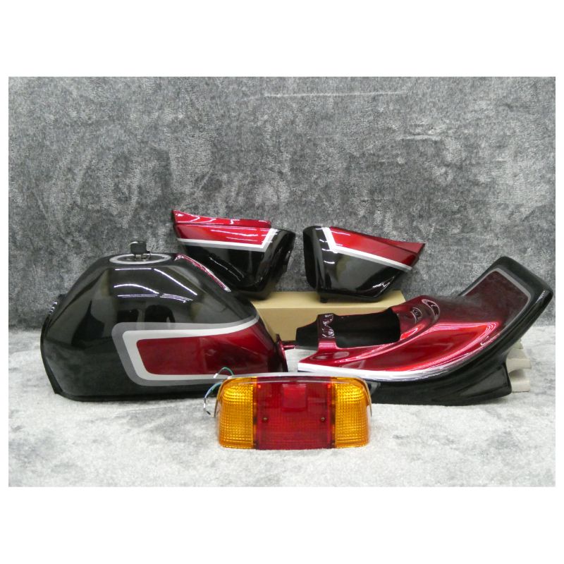 楽天市場】エイプ50 外装セット 黒赤 テールランプ STD 2型 CBX