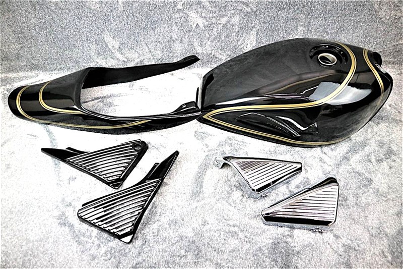 楽天市場】ゼファーχ 外装セット 黒金 タンク エアクリカバー 純正型