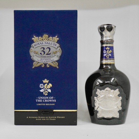Salute 32年 空き瓶 と化粧箱 Royal Salute 32年 空き瓶 化粧箱 【公式