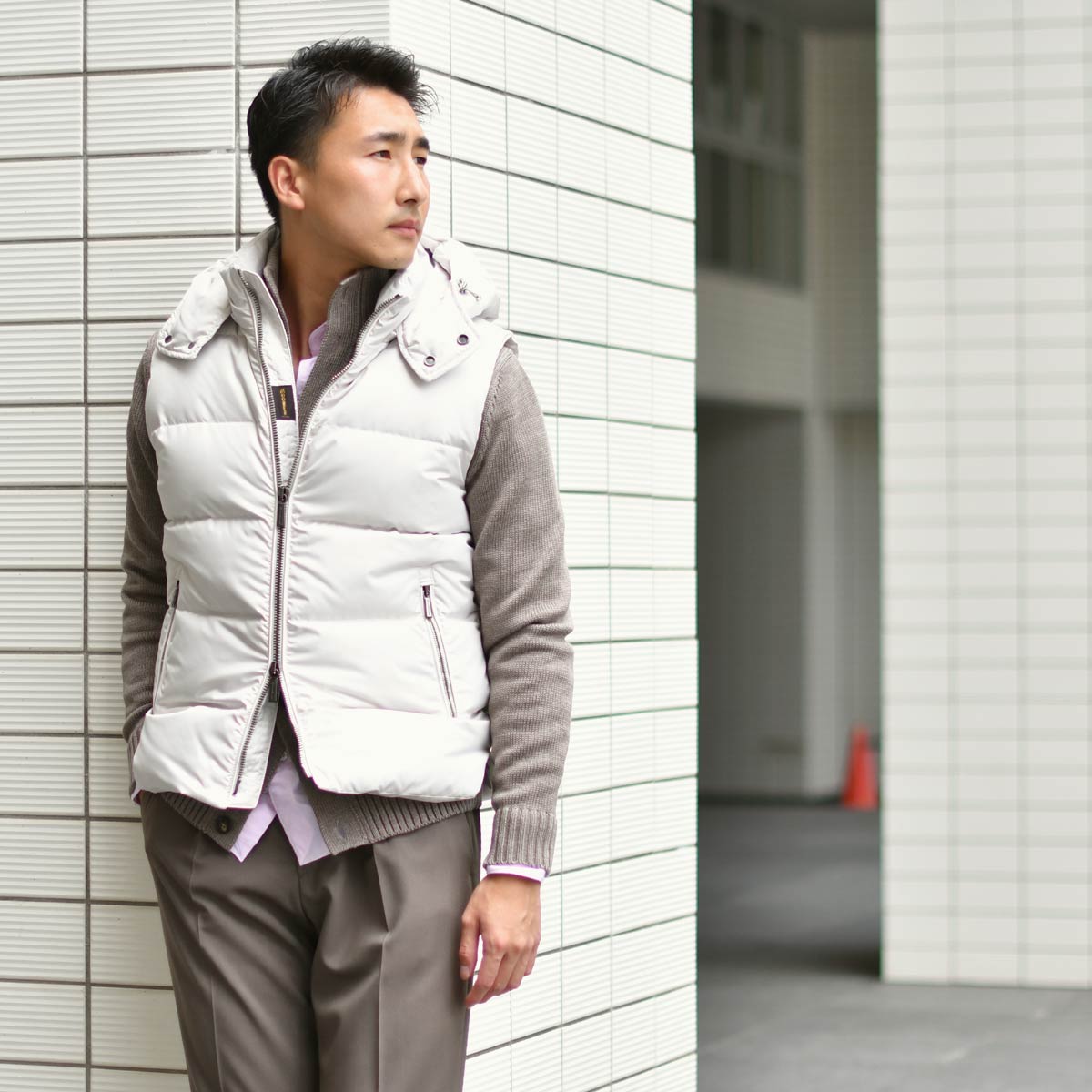 楽天市場】【size48】MooRER【ムーレー】フード付ダウンベスト FIRE WK