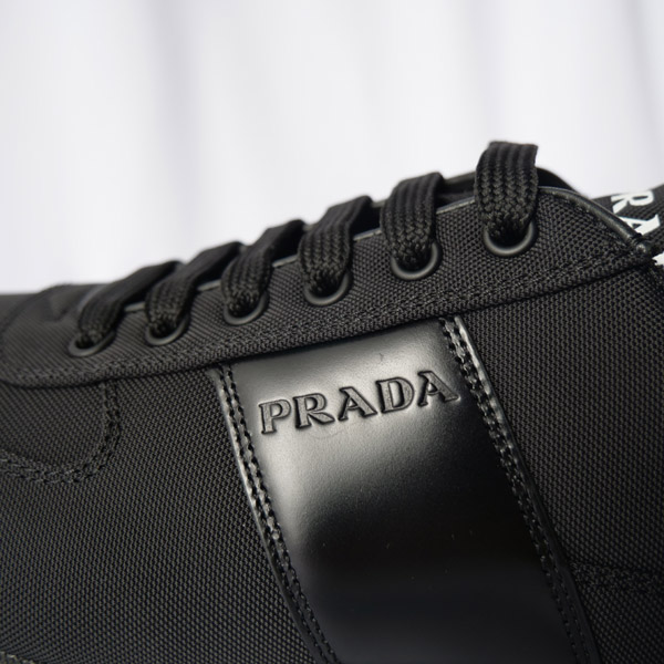 楽天市場】【新品□正規品□送料無料□ギフト包装無料】PRADA プラダ