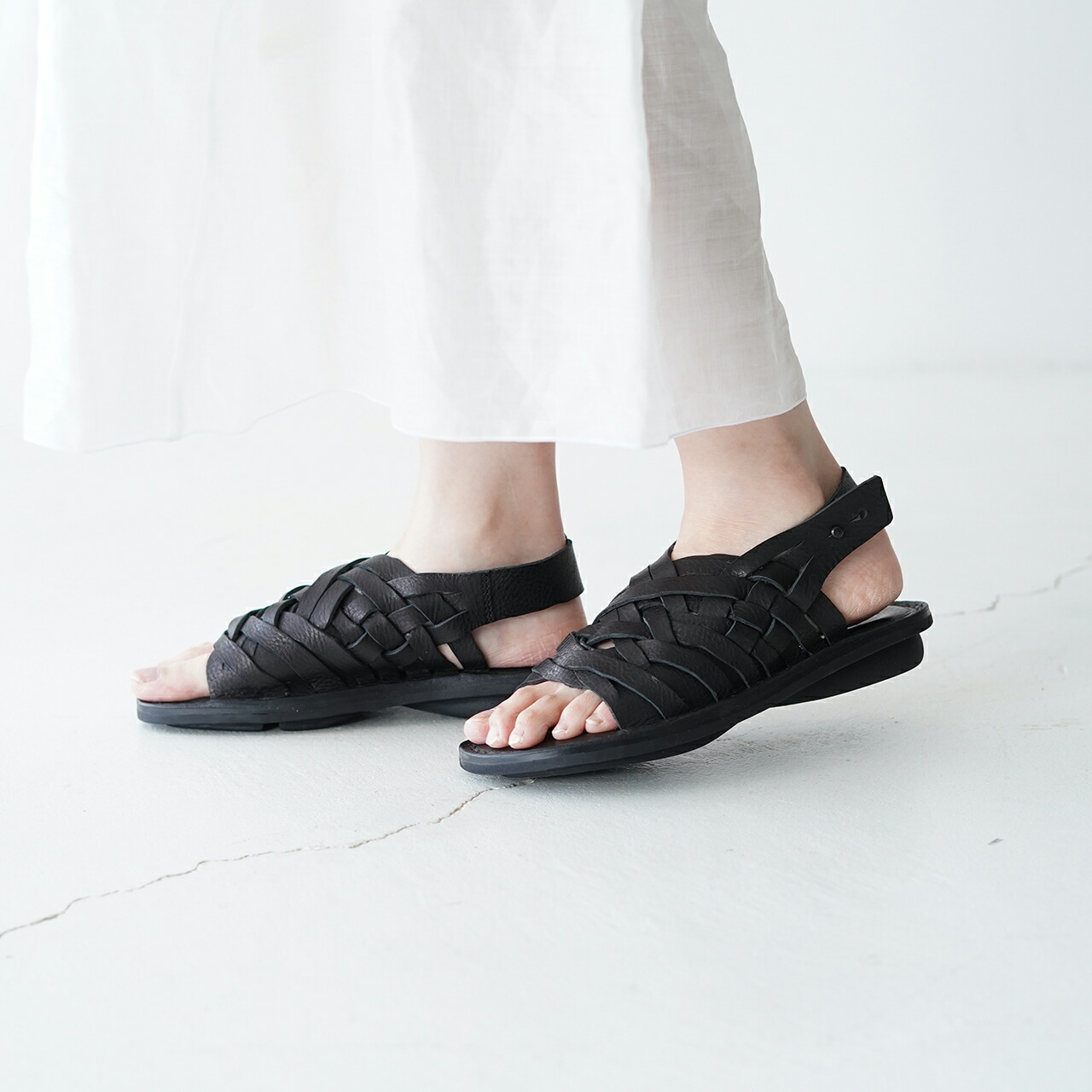 楽天市場】トリッペン trippen SWAMP バックベルト レザーメッシュ