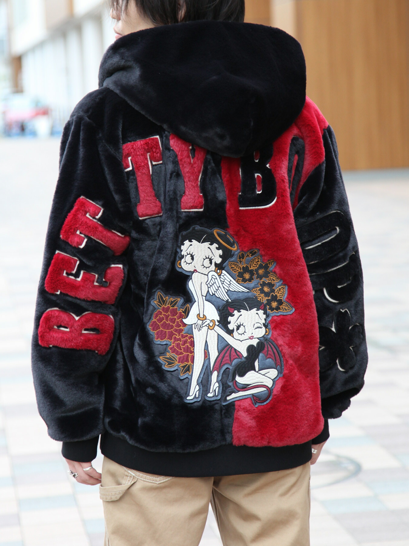 楽天市場】＜送料無料＞【HARAKIRI×BETTY BOOP】“天使と悪魔ベティ