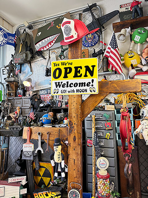 楽天市場】ムーンアイズ オープン ＆ クローズ サインプレート 看板