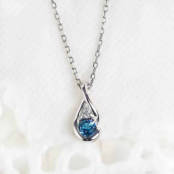 楽天市場】Ptブルートパーズプラチナペンダントトップ(トパーズ0.13