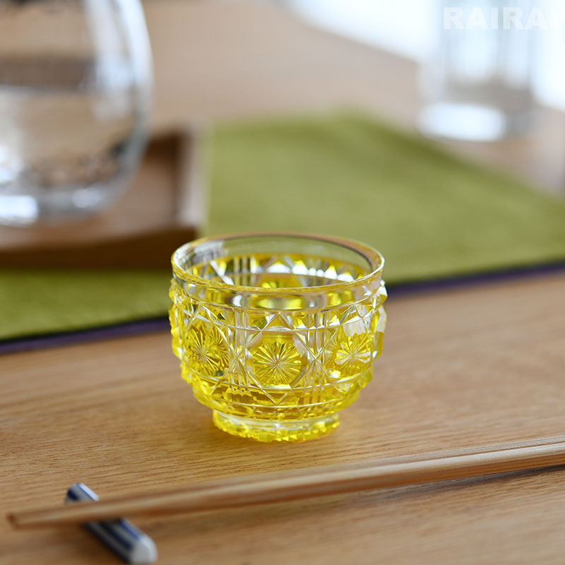 楽天市場】薩摩切子 猪口 大 cut18 島津紫 金赤 黄 復元 島津薩摩切子