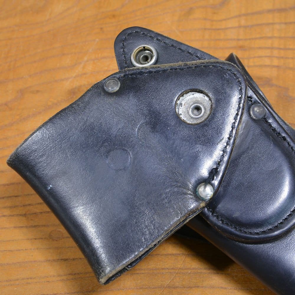 楽天市場】【中古】フランス警察 放出品 ピストルホルスター 革製 MR73