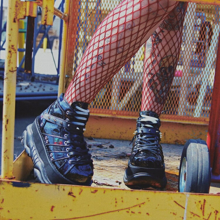 楽天市場】demonia デモニア 厚底 スニーカー 7.5cm ヒール 黒