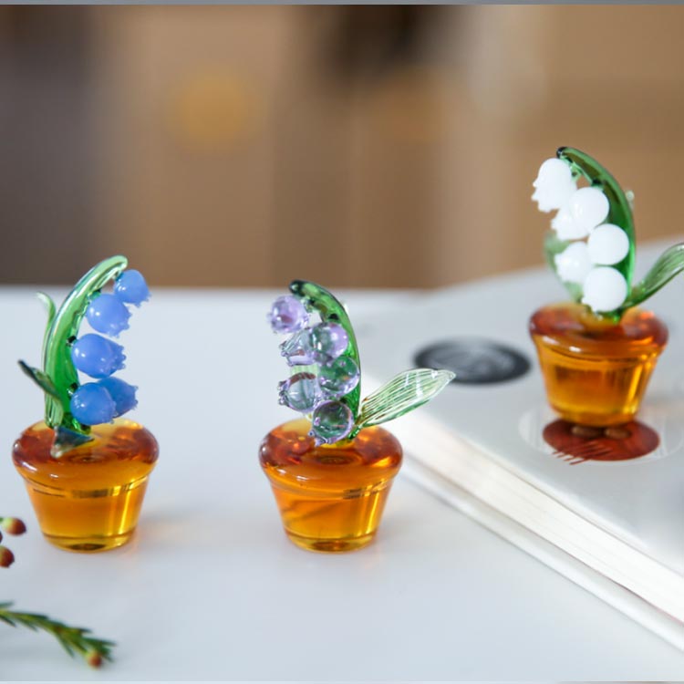 楽天市場】幸せ運ぶ 鈴蘭 ガラス スズラン ガラス細工 置物 がらす