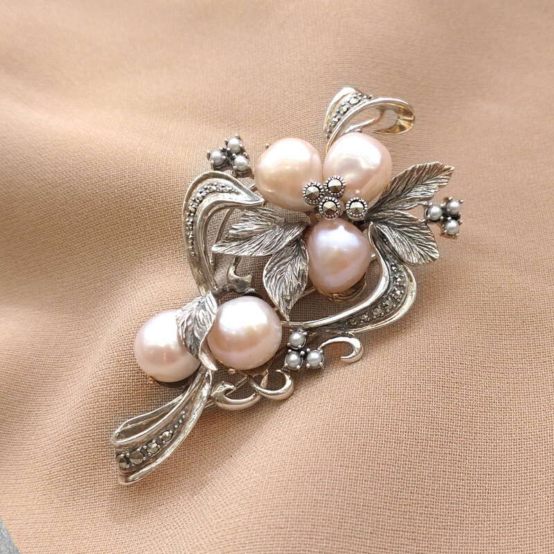 楽天市場】【碌山】 シルバー バロックパール ブローチ シルバー 結婚