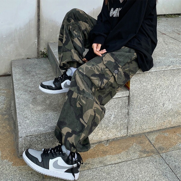 楽天市場】カーゴパンツ カモフラージュ柄 ワイドパンツ 迷彩柄 柄