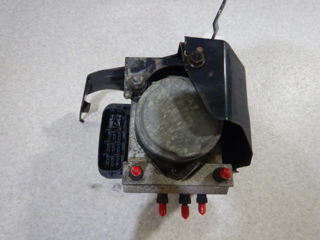 楽天市場】【中古】中古部品 ハイエース KDH201V ABSｱｸﾁｭｴｰﾀｰ