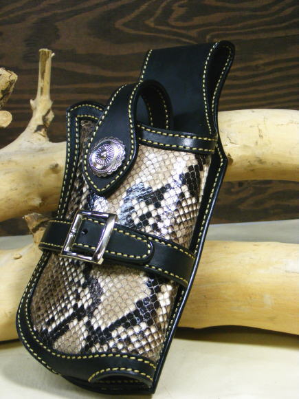 楽天市場】ウォレットホルダー ウォレットケース 本革 パイソン