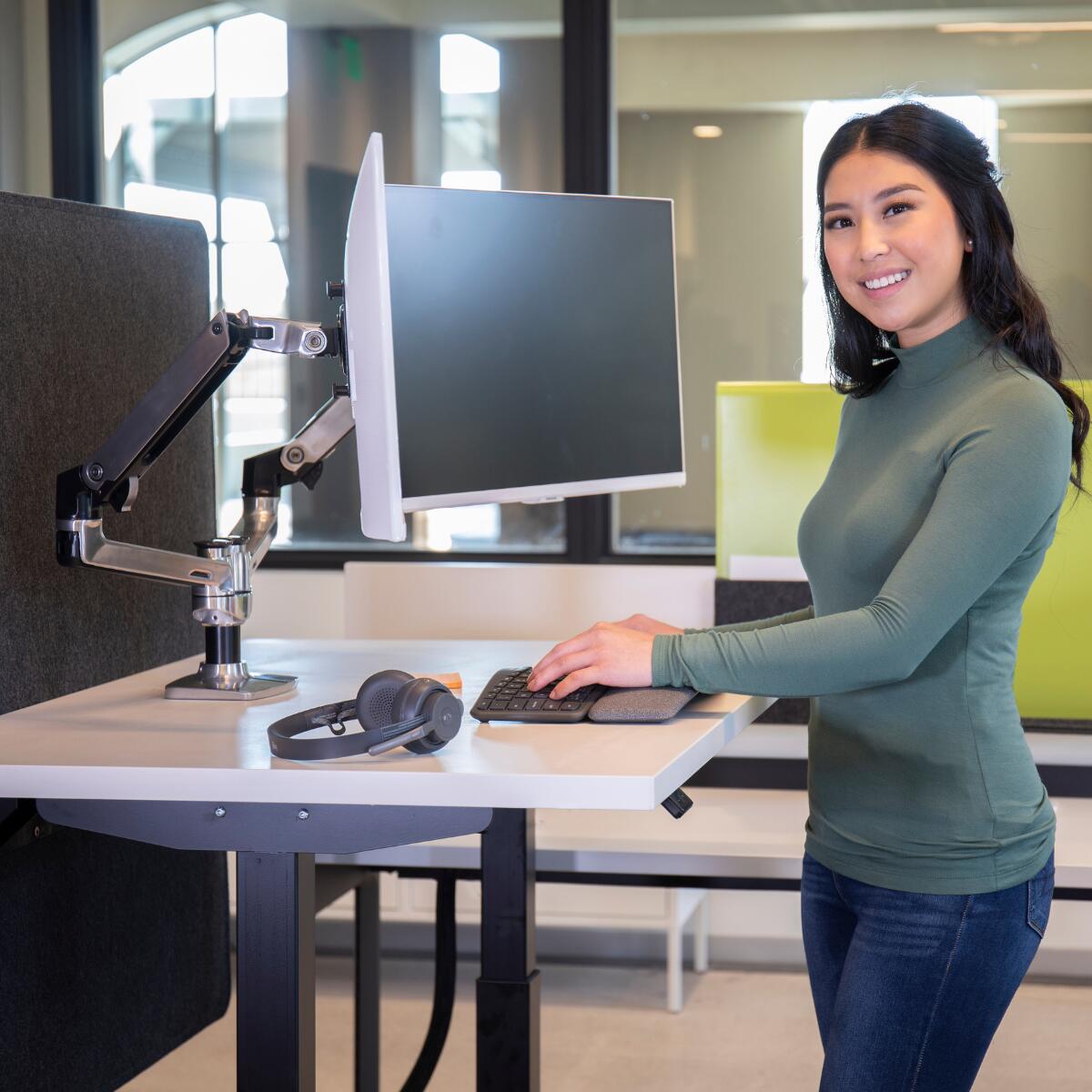 楽天市場】【モニターアーム】エルゴトロン LX デスクマウント