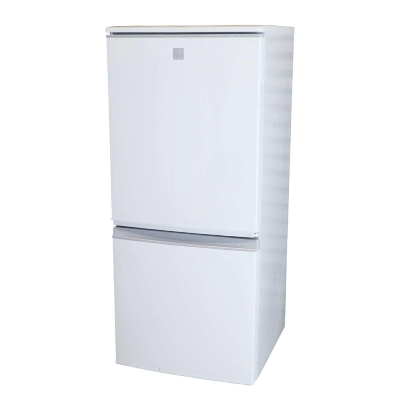 熊熊】シャープ 2024年製 冷蔵庫 ほぼ未使用 152L 左右付替え 熊熊様