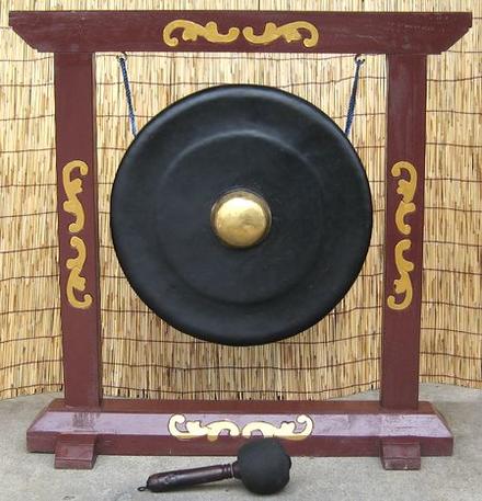 銅鑼、木製スタンド付き(古民具) 銅鑼、木製スタンド付き(古民具) 銅鑼