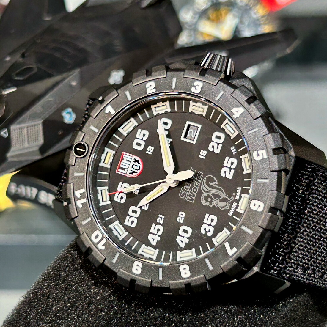楽天市場】LUMINOX ルミノックス F-117 NIGHTHAWK™ x Skunk