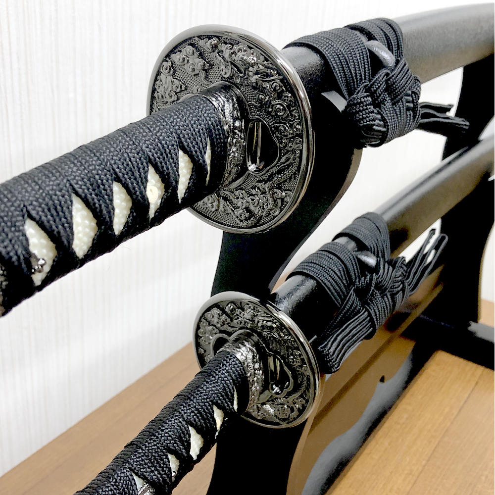 楽天市場】美術刀剣（模造刀）黒石目 大刀と小刀の2点セット侍刀 武将