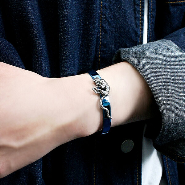 楽天市場】ウルフマン T-KEIGO タイガー バングル ブルーチタン