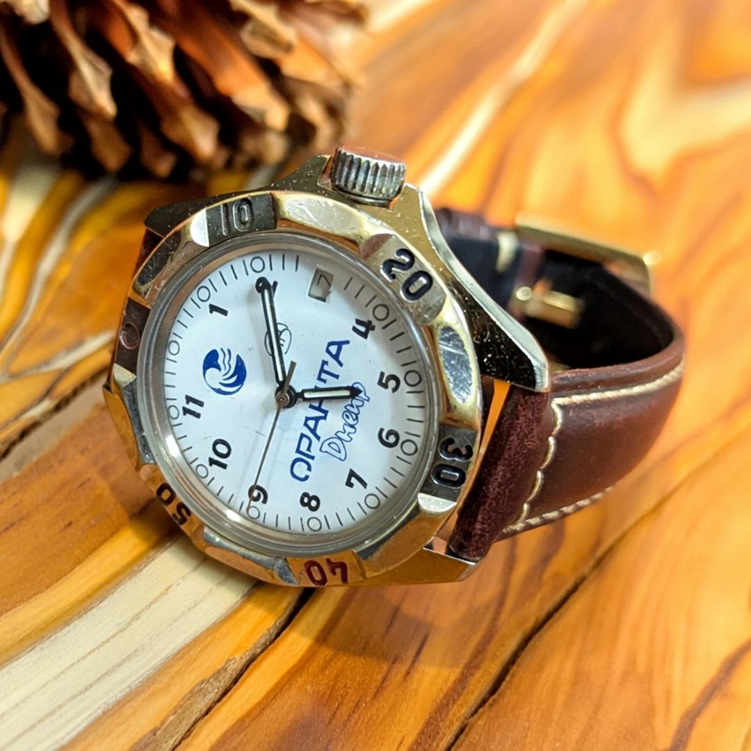 （値下げ）旧ソ連製　機械式腕時計　手巻き たかが手巻き、されど手巻き】手巻き式腕時計の魅力とメリットを考える