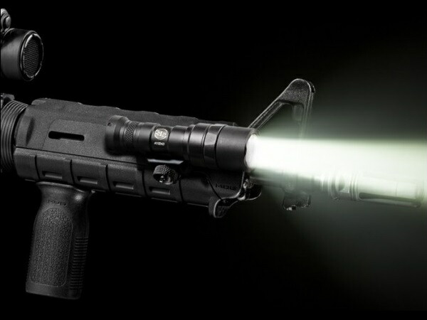 楽天市場】実物・正規代理店 SUREFIRE (シュアファイア) 光学機器