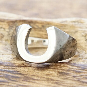 楽天市場】amp japan(アンプジャパン)ブラック ホースシュー リング