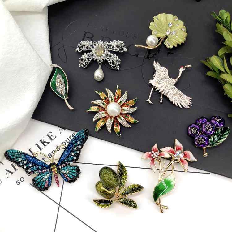 ブローチ アリス」の人気商品一覧 | 安い商品を通販サイトから探す