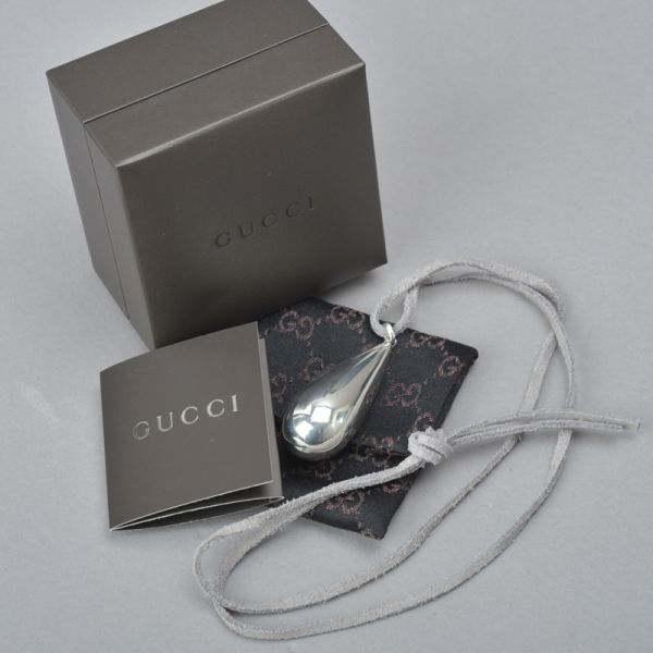 楽天市場】新品仕上げ GUCCI グッチ ティアドロップ ネックレス SV925