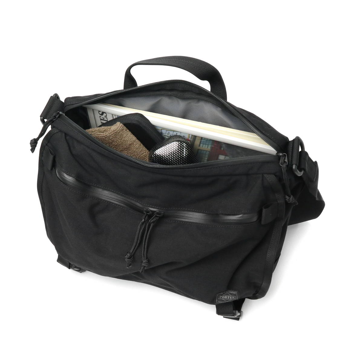 しんのすけ PORTER ショルダーバッグ マグライト付 しんのすけ PORTER