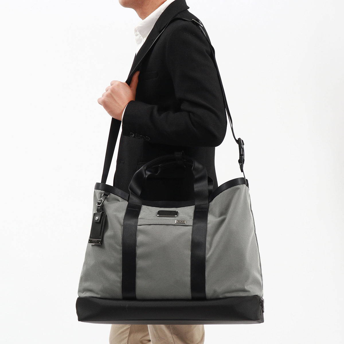 楽天市場】【セール25%OFF】【正規品5年保証】 トゥミ トートバッグ