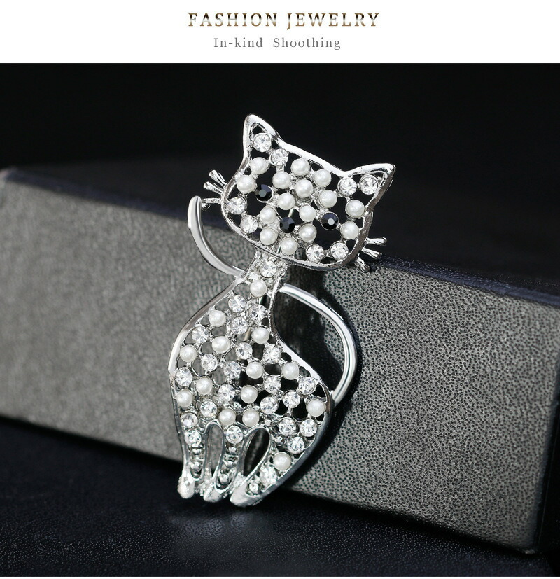 楽天市場】真珠 と スワロフスキー の 猫 ブローチ : Aquarius