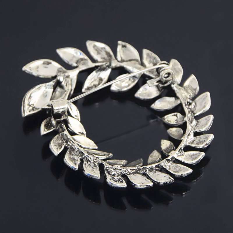 楽天市場】スワロフスキー 人気 の リーフ ( 葉 ) モチーフ ブローチ 3