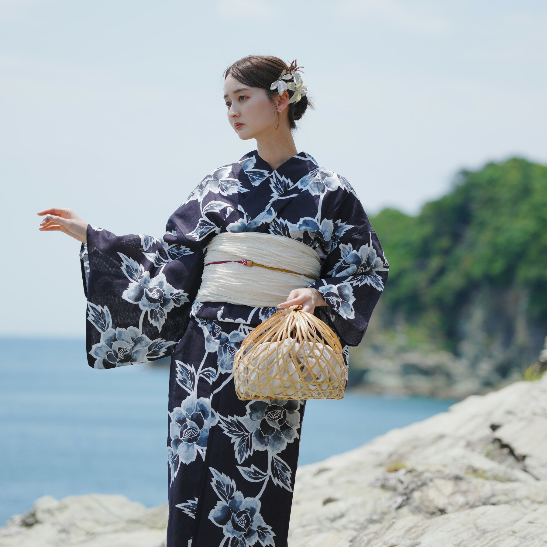 utatane ウタタネ 浴衣 帯 下駄 3点セット ダークネイビー 百合 芍薬