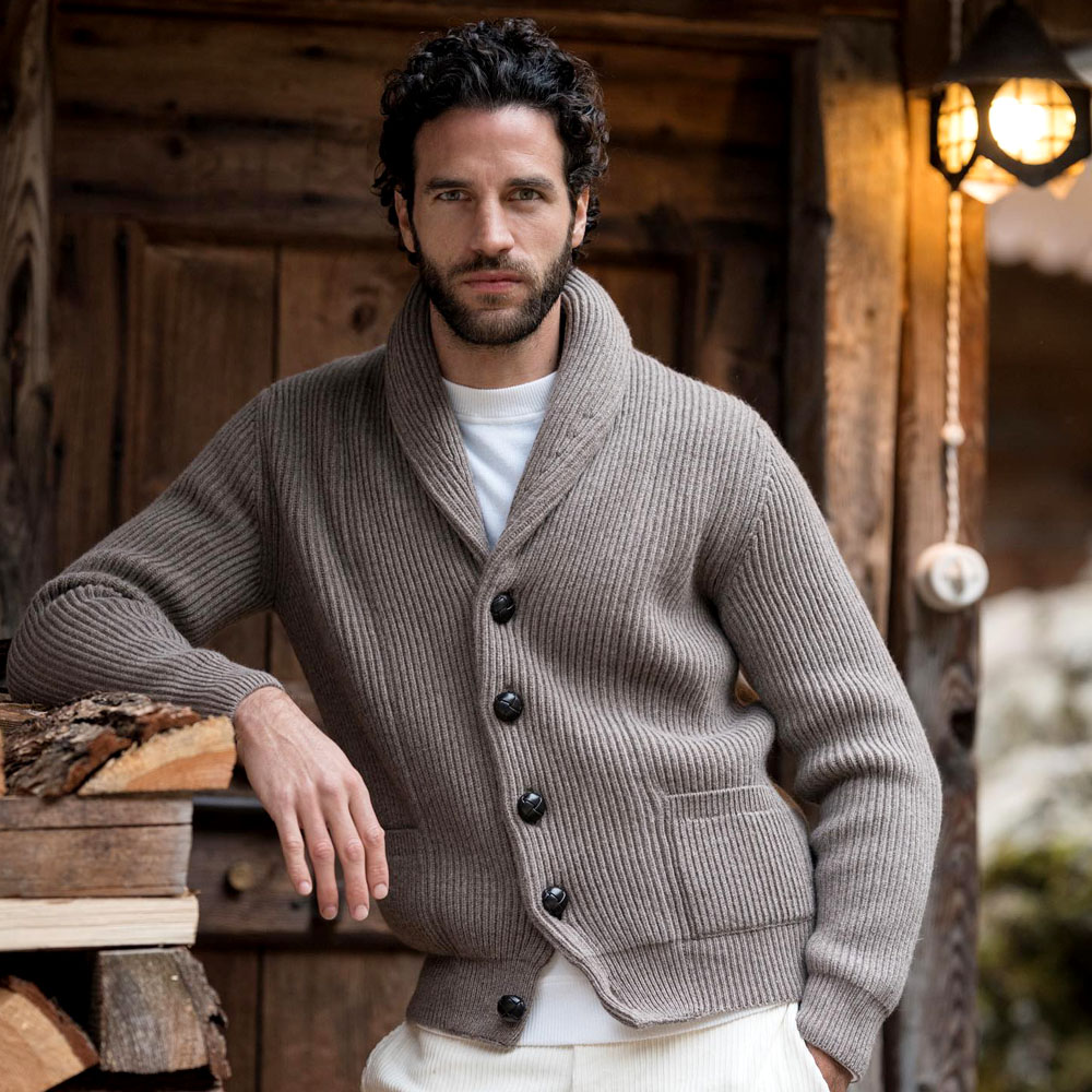 Cruciani（カーディガン）のフリマアイテム一覧 美品 イタリア製