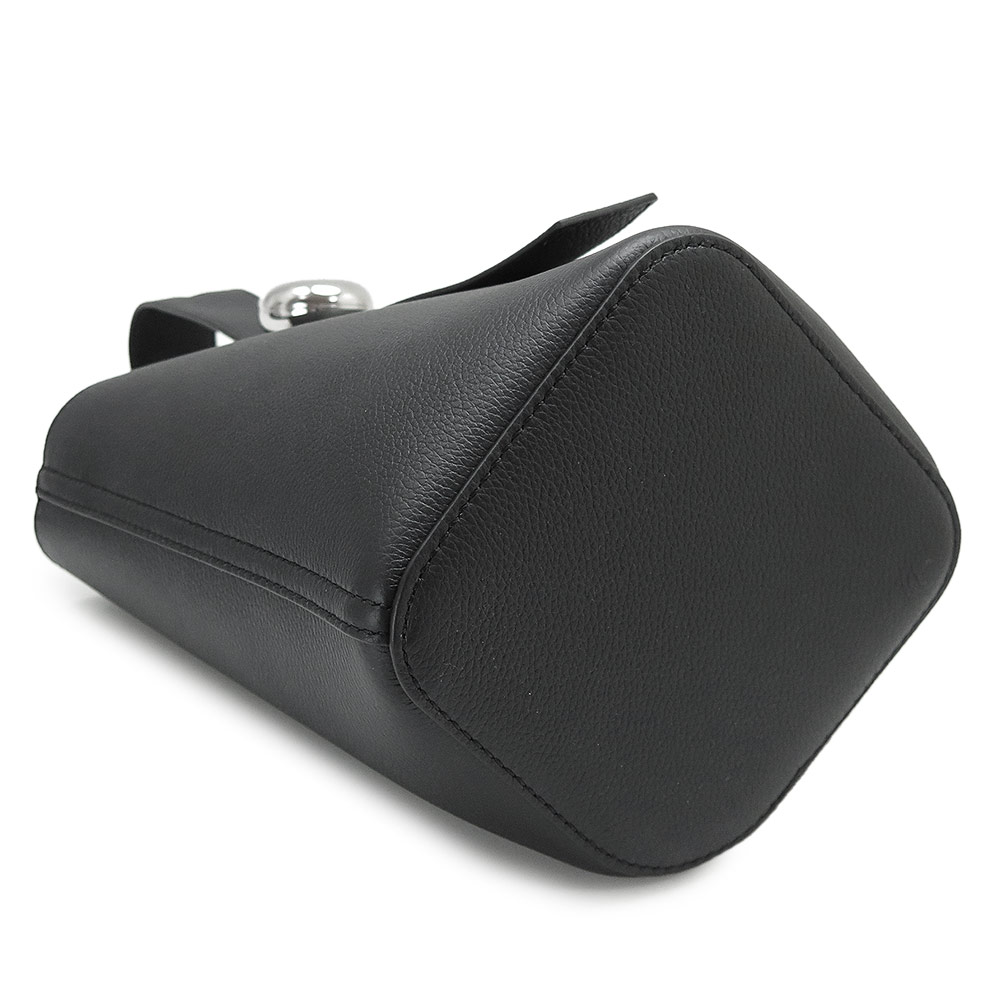 楽天市場】ロエベ ハンドバッグ レディース ペブル バケットバッグ