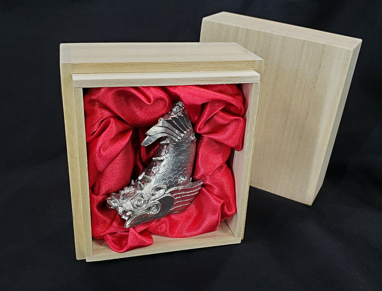 楽天市場】置物 インテリア しゃちほこ 鯱 リアル雑貨 福山城 櫓 お城