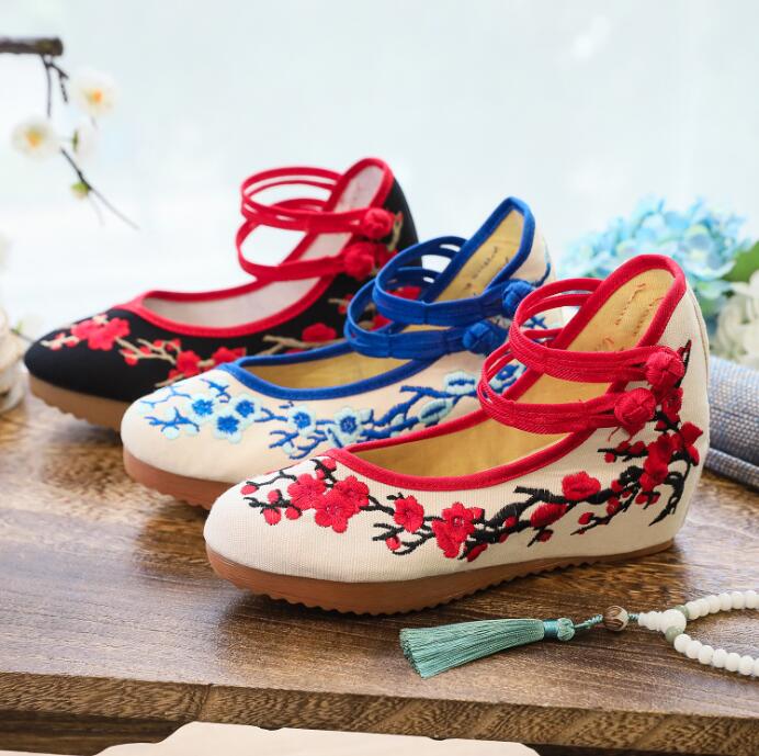 楽天市場】ウェッジソール5cmチャイナシューズ 梅刺繍可愛い厚底中華靴