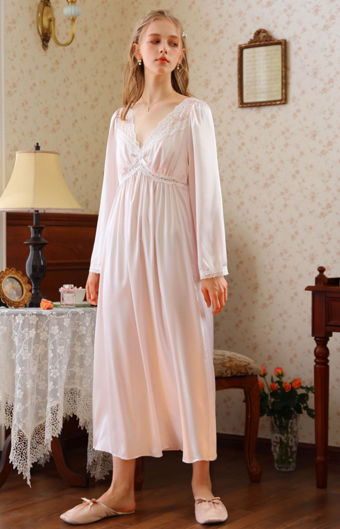 楽天市場】長袖 ネグリジェ 春夏秋向け Vネック レース切り替え