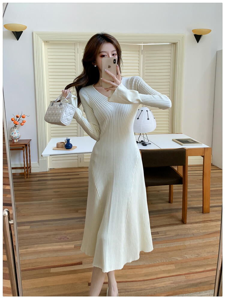 楽天市場】Aライン ニットワンピース Vネック フレア袖 リブニット