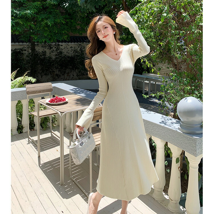 あや2121 ELIN ホワイト長袖ワンピース アドーアVネックセーター 楽天