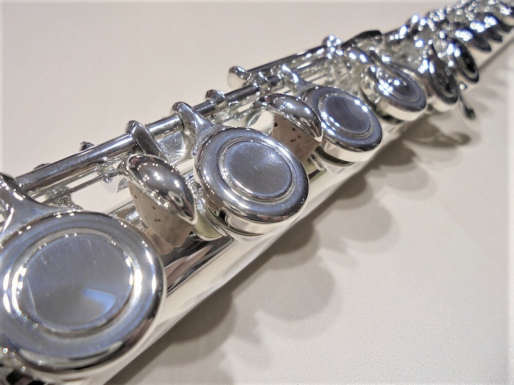 楽天市場】【お手入れセットプレゼント】ALTUS FLUTE A1107Eアルタス