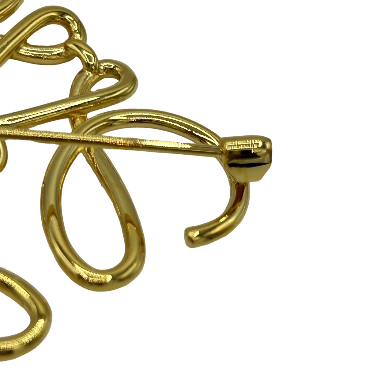 楽天市場】ロエベ(LOEWE) 111.25.020 アナグラムブローチ(メタル