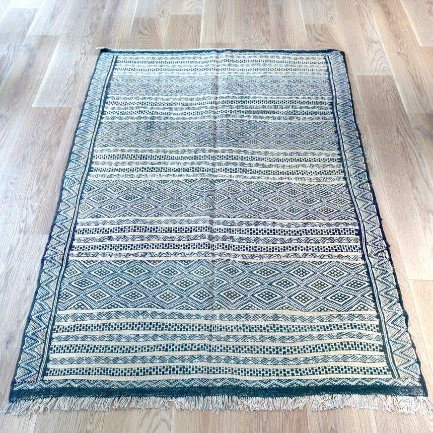 楽天市場】ベルベル族のオールドキリム モロッコ 191×117cm