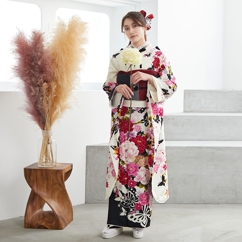 楽天市場】【成人式 振袖 レンタル】RS1631 正絹 黒白 花と蝶フル